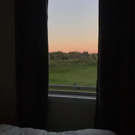 Apartmanhotel Vollvaagen Smola, Boat Included *